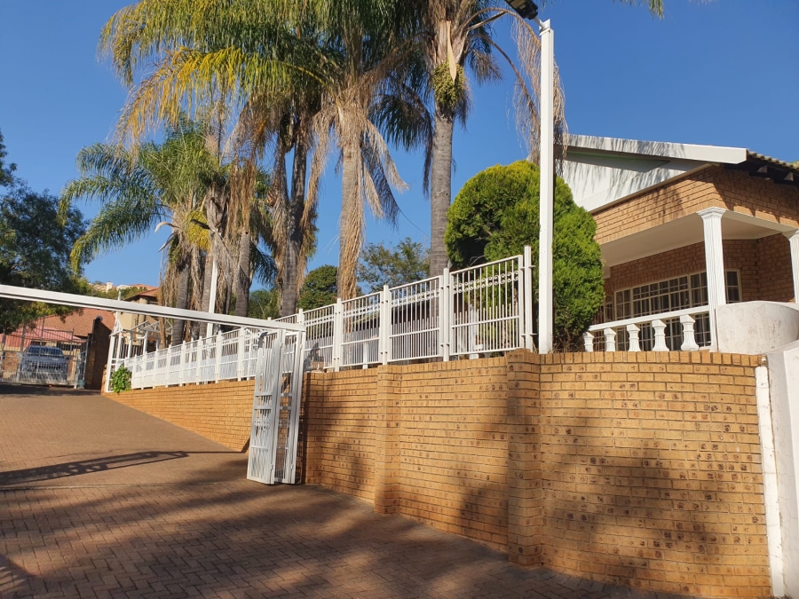 5 Bedroom Property for Sale in Cashan North West